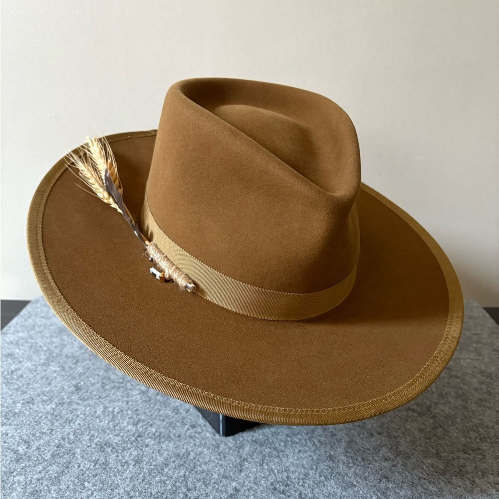 Nick Fouquet beaver felt hat.